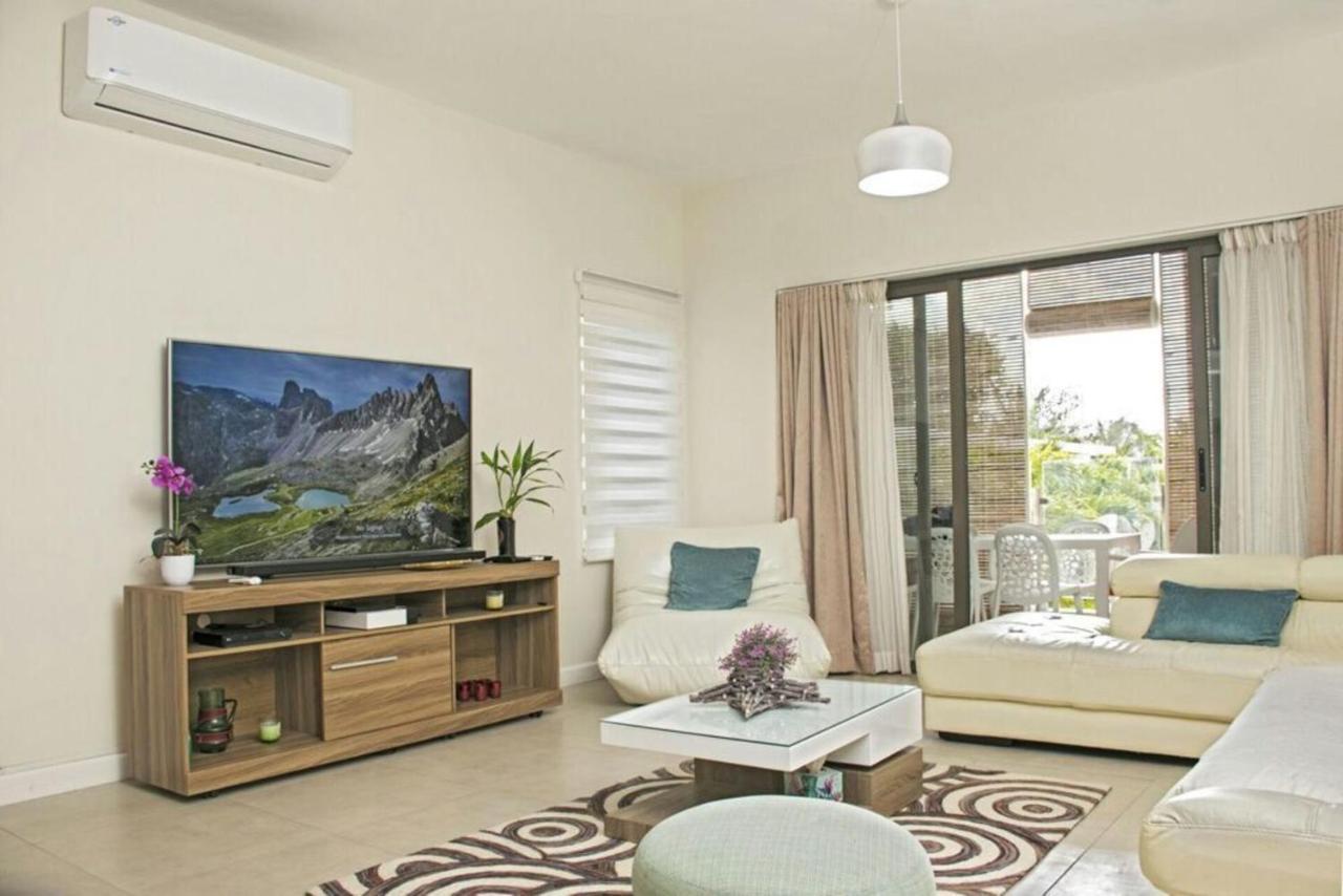 Luxury Modern 2-Bed Apartment Pereybere Grand-Baie Exterior photo